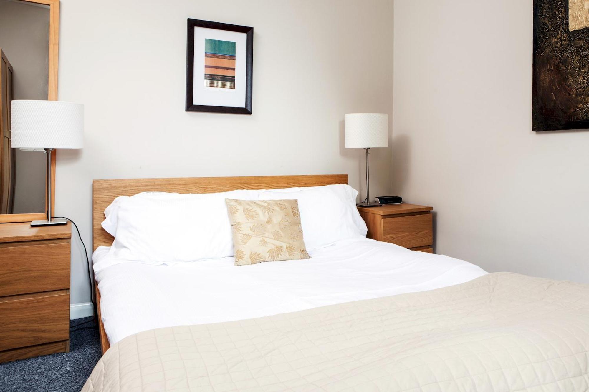 Madison Hill - Bedford Hill 1 - One Bedroom Flat ロンドン エクステリア 写真